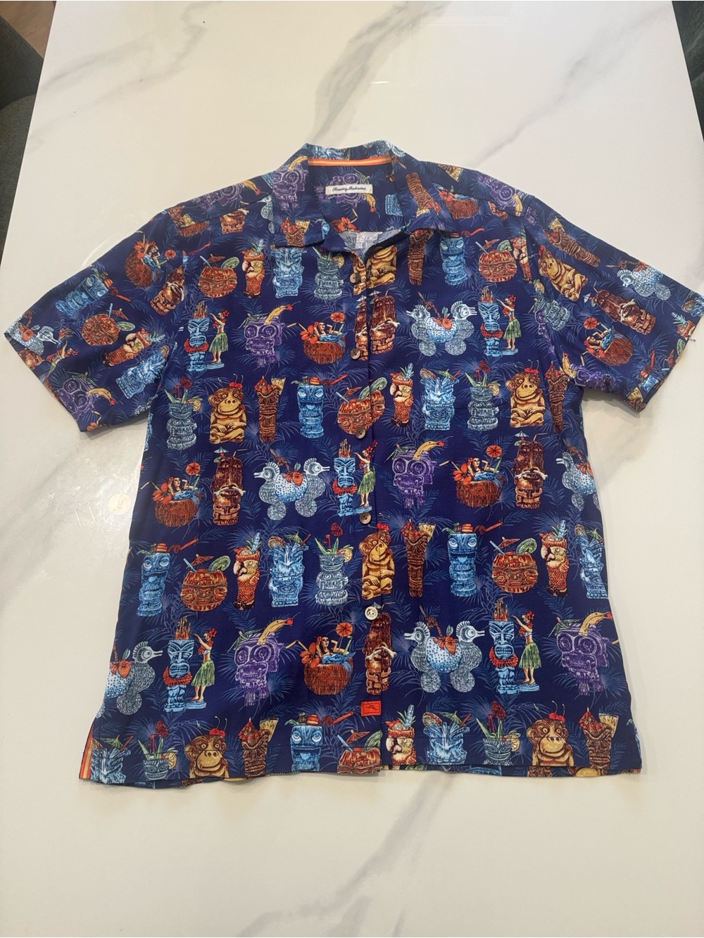 Tommy Bahama Navy Multicolor Tiki Print Short-Sleeve Shirt, Men’s M, like new
